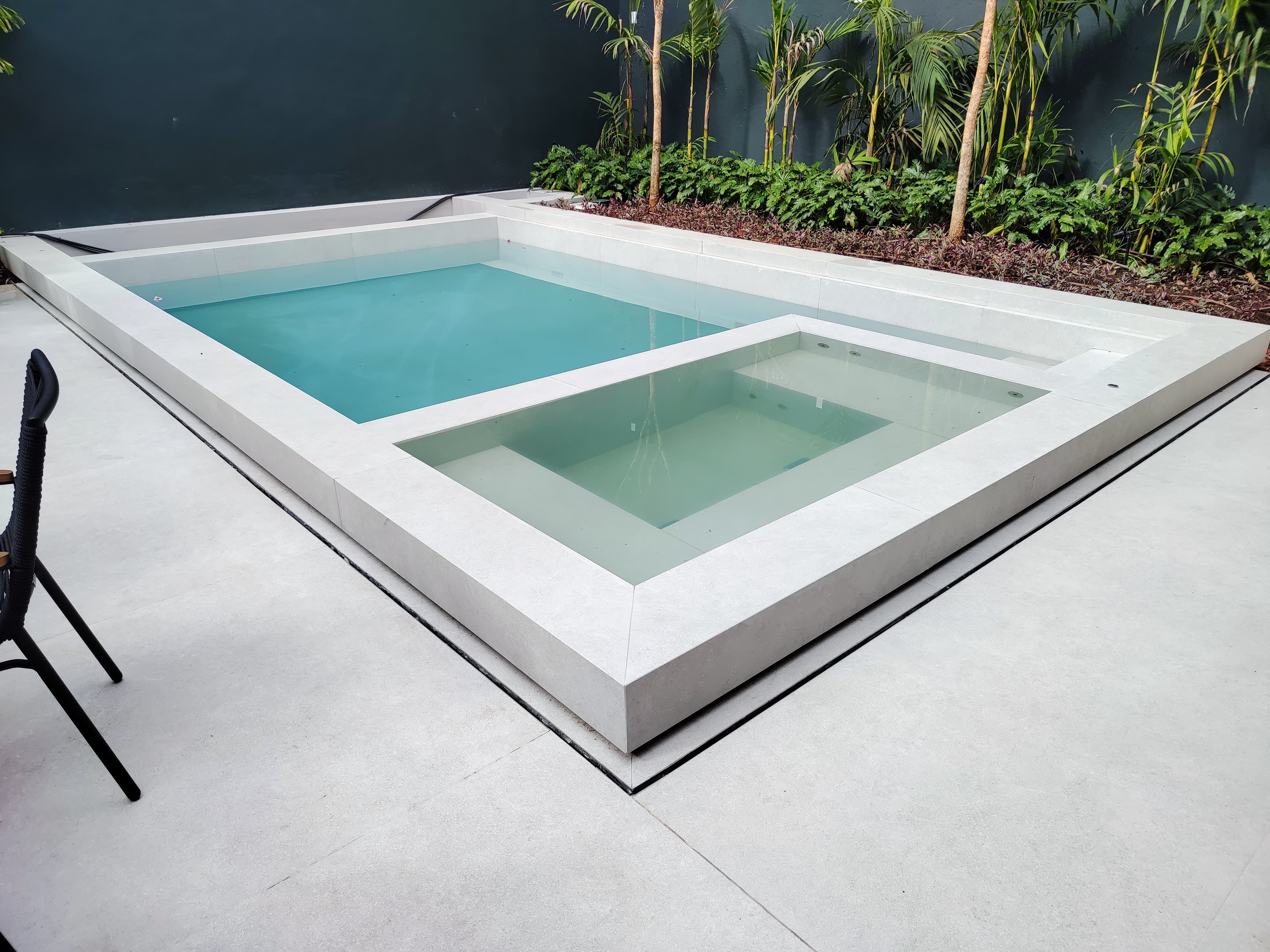 SUPER SLIM PISCINA
